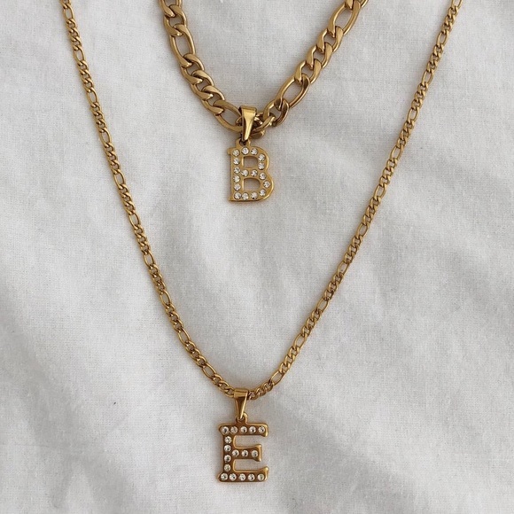 NWOT “E” Initial Pendant Chain Necklace with Extender + Box - Picture 13 of 16